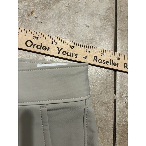 Under Armour Shorts Mens Size 36 Beige Performance Tech Golf 10" Inseam stretch - Picture 8 of 9